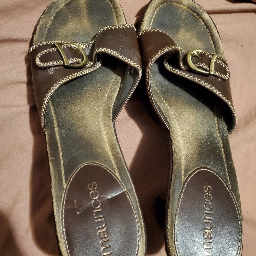 Maurices size 10 brown/tan mule/clog